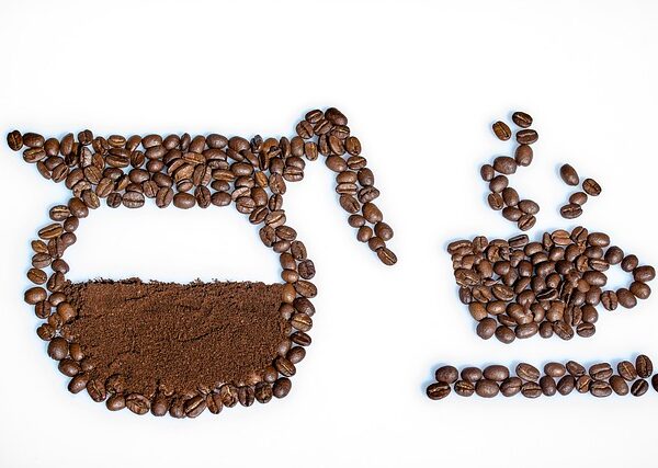 コーヒーの味わいを守る!年齢や環境による味覚劣化の原因と対策