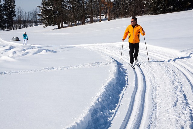 skiing